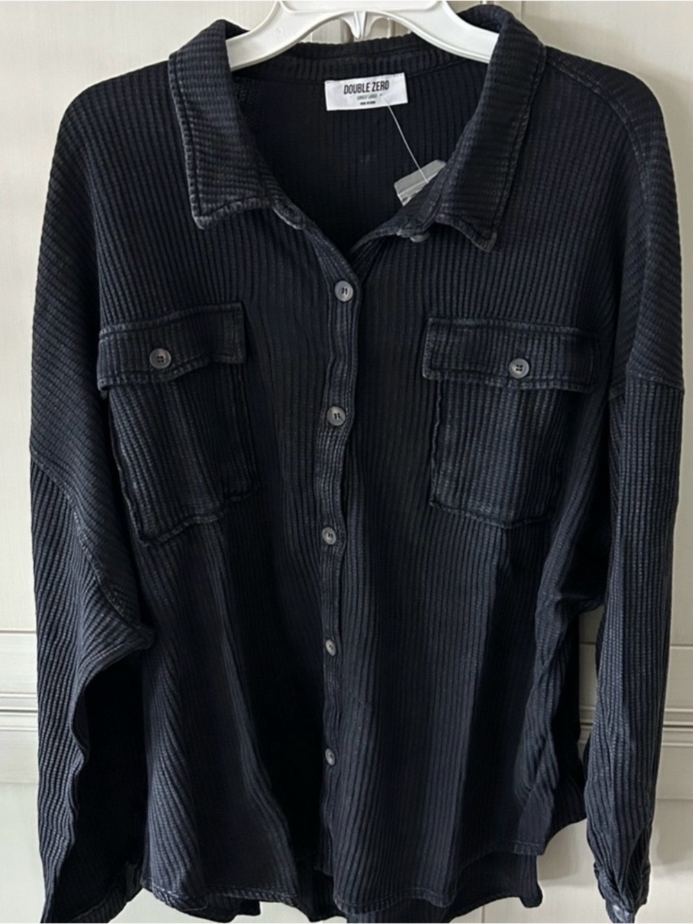 Double Zero Black Ribbed Long-Sleeve Button-Down Shirt size Medium